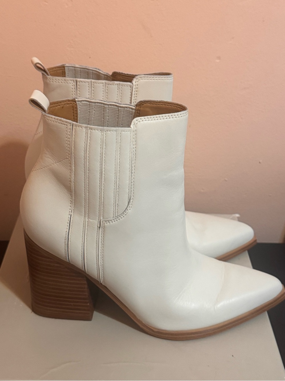 Marc Fisher White Pointed Chelsea Ankle Boots - Picture 3 of 4